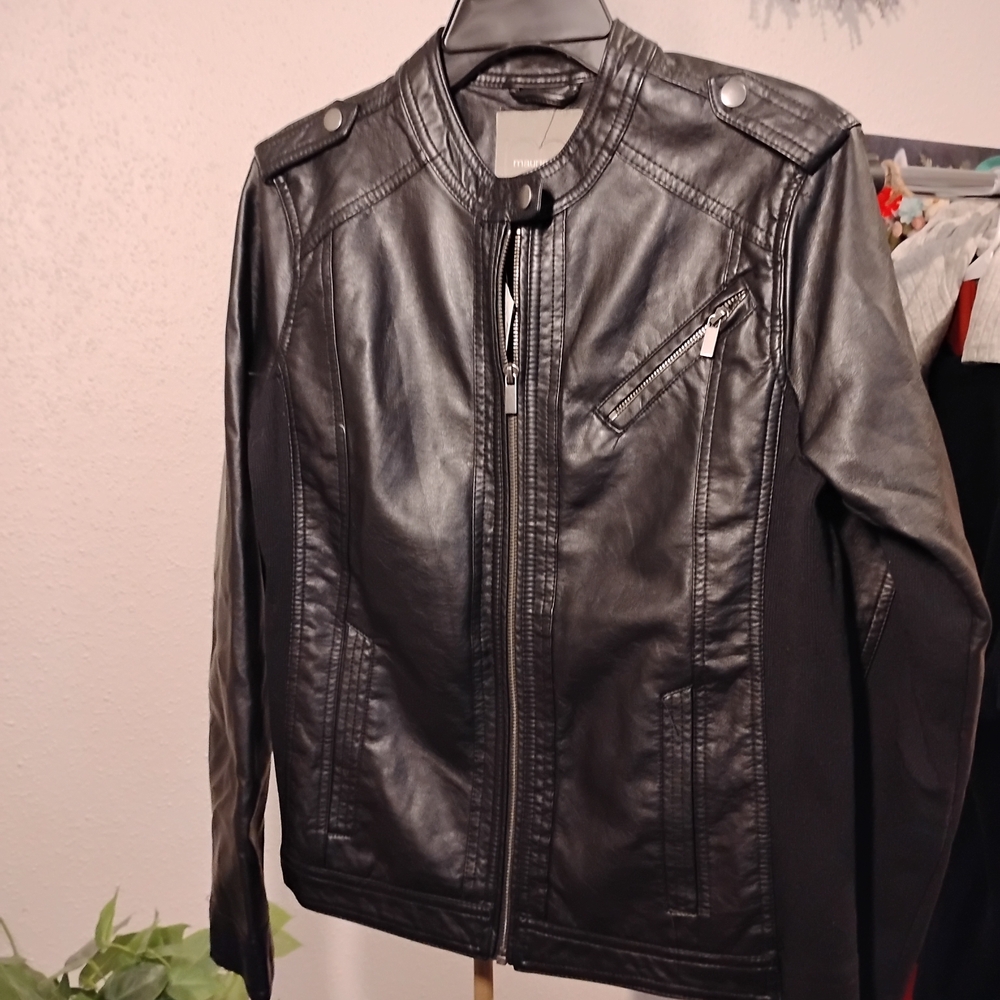 New Warm, Classic, Maurices Black Faux Leather Jacket - Picture 2 of 9